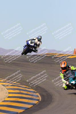 media/Dec-18-2022-SoCal Trackdays (Sun) [[8099a50955]]/Turns 9 and 10 Set 1 (1045am)/